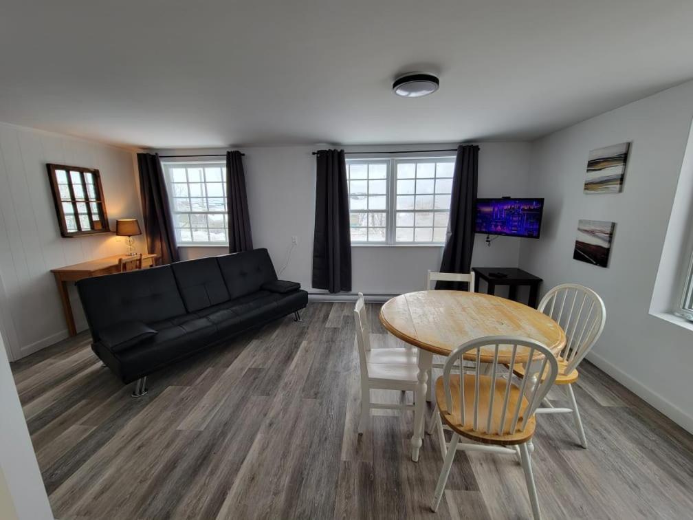 Aux 4 Vents - Auberg'Inn Carleton-sur-Mer Zewnętrze zdjęcie
